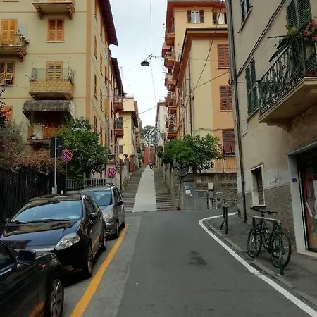 Apartment Roel Garden View La Spezia